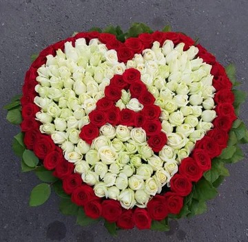 Romantic  Roses Heart shape  Arrangement